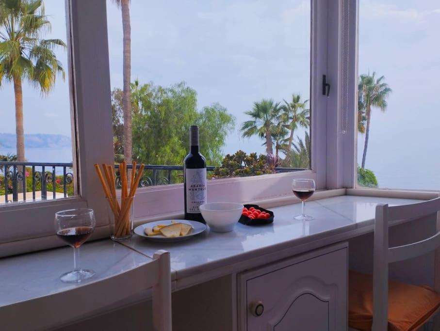 Beautiful 2 Bedroom In Calle Carabeo, Нерха Екстериор снимка